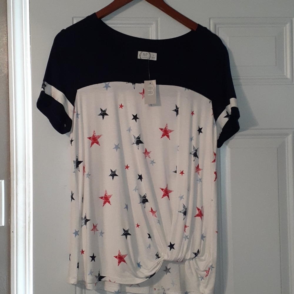 Maurices Top Size M.